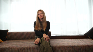 Страстный секс на кастинге с Ириной Кейдж и двумя актерами