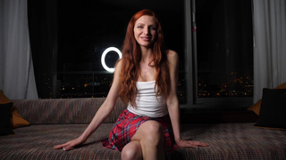 Українка Lina Joy у гарячому порно відео з двійкою чоловіків