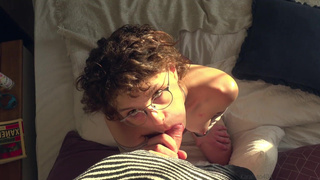 Строгая порка за курение - сестра подчиняется в горячем порно видео