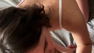 Реальное домашнее порно с парнем - жесткий секс в позе раком