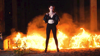 SKIP Sex with fire - can you put me out with your cum？.mp4