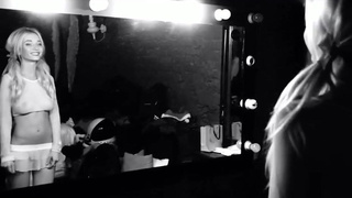 Kinky Party с Натальей в ролике с анальной игрушкой