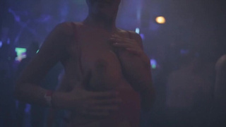 Секс-вечеринка на Хэллоуин с Натальей - эксклюзивное видео