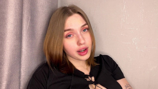 Смотреть онлайн горячее видео с одинокой девушкой