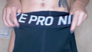 Горячее порно видео с доминирующей красоткой