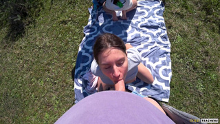 Русские свингеры на природе: страстный групповой секс МЖМЖ