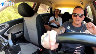 Секс в такси с клиенткой — реальное скрытое видео