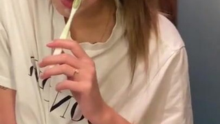 Горячее порно видео с оральными ласками