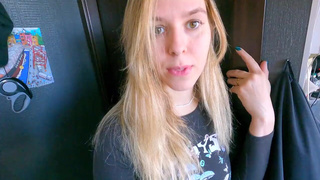 Горячее порно видео с развратной девушкой