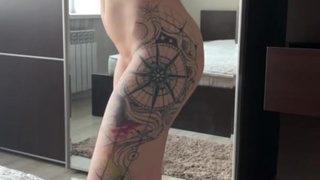 Сексуальный тантрический стрип и примерка кружевного белья – смотреть бесплатно