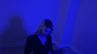 Горячее порно с обаятельной блондиночкой