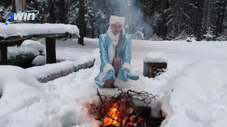 Кончил на Снегурку после жесткой ебли