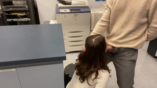 Секс на корпоративе — горячее видео для взрослых