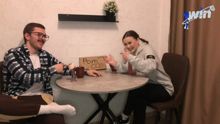 Страстный секс видео с развратной парой