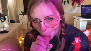 Страстный финал на лице милой сводной сестры