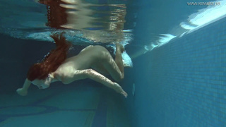 Ирина Руссака в горячем подводном секс-видео