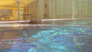 Ирина Руссака в горячем подводном секс-видео