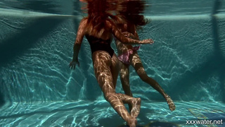 Эротическое HD видео с русскими подростками в воде