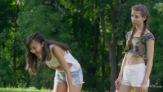 WOWGIRLS Three cuties Shrima Malati, Stefanie Moon and Elle Rose fucking a stranger outdoors.mp4