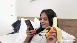 Секс-видео с Mia Trejsi – страсть и наслаждение в Full HD