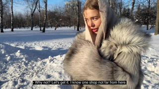 Секс видео онлайн: страстный минет в неожиданном образе