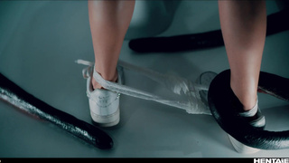 Фантастическое порно: щупальца доминируют над Стефани Кайлер в туалете смотреть онлайн