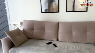 Скрытая камера: домашнее порно с развратной мачехой