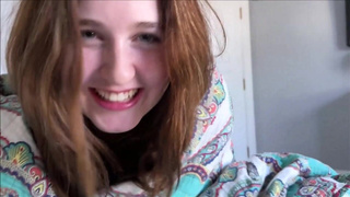 Сквирт на члене брата – домашнее порно видео