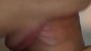 Искусный минетист доводит до оргазма за минуту