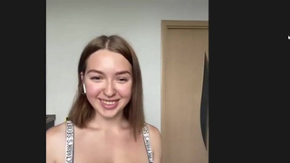 Страстный групповой секс в рабочем формате смотреть онлайн