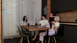 Секс с мамкой — жесткий трах и страстные стоны