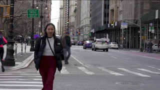 Страстная азиатка в горячем сексе с диким оргазмом