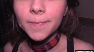 Горячее порно видео с студенткой