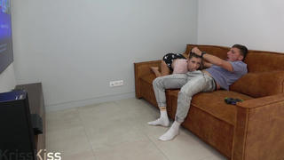 Секс видео онлайн с отсосом и обалденными сиськами