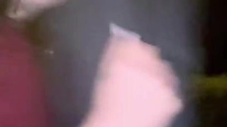 Шокирующее порно с минетом на ходу