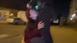 Шокирующее порно с минетом на ходу