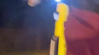 Шокирующее порно с минетом на ходу