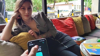 Дистанционная дрочка с горячей девушкой