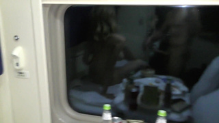 Страстный лесбийский секс с попутчицей – смотреть онлайн