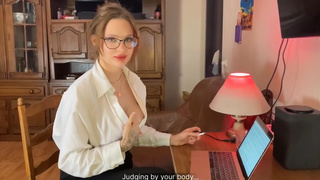 Реальная оценка за секс — студентка в страстном видео