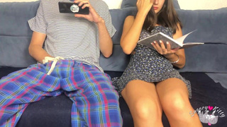 Возбуждающая дрочка вдвоем – смотреть бесплатно