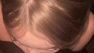 Angelica - [PH] - Sexy Angelica Congratulated Her Boyfriend on Valentine's Day in the Public Toilet of the Restaurant.mp4