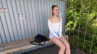 Смотреть онлайн горячее видео с девушкой по вызову