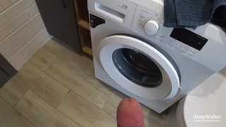 Новогодний подарок сестрёнке – страстное порно видео с красивой девушкой