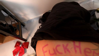 Секс с чужой женой – горячее порно видео с развратным курьером