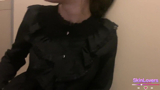 Жёсткий трах в общественном месте — смотреть онлайн