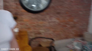 Секс с женой на спящем муже – жесткое порно видео с любовником