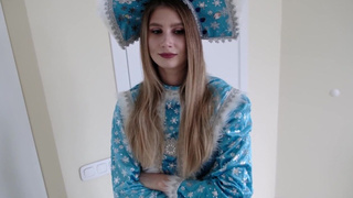 Страстное порно видео с развратной Снегуркой