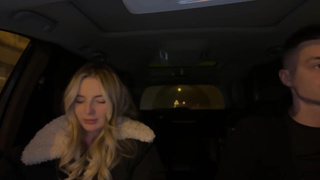 Смотреть горячее порно с таксистом и строптивой пассажиркой