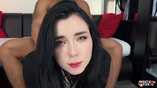 Страстное домашнее порно видео с развратной девушкой